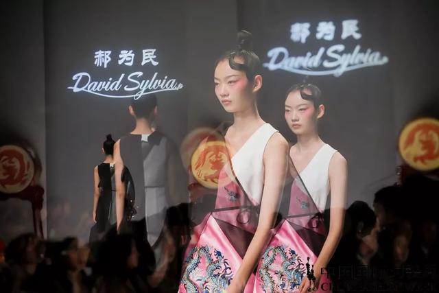 SS20時裝周 | 京艷時尚·夢回華夏！David Sylvia &郝為民 2020 SS中國國際時裝周《京夢》主題秀上演